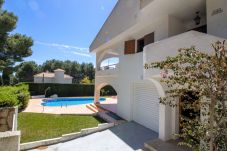 Villa en Alcoceber / Alcossebre - Villa con jardín y piscina privada ALCOSSEBRE