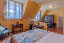 Apartamento en Bellagio - Gothic Apartments - 1st-Floor Studio 1