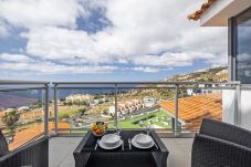 Apartamento en Caniço - Côte D´Atlantique by Madeira Sun Travel