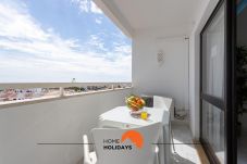 Apartamento en Albufeira - #189 Panoramic City View w/ Pool and Mini Golf