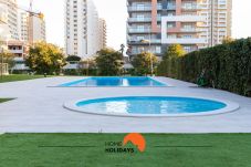 Apartamento en Portimão - #192 Spacious and Fully Equiped w/ Pool