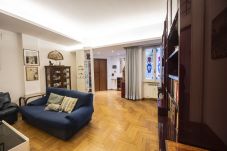 Apartamento en Roma - Trastevere 2 BR Cozy Apartment