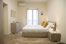 Apartamento en Napoli - King Ladislao Apartment