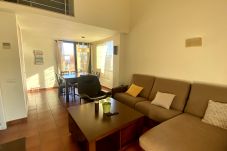 Apartamento en Ametlla de Mar - Acogedor apartamento con altillo MSJ 53