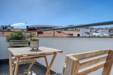 Apartamento en Funchal - Beco Santa Emilia 4O, a Home in Madeira