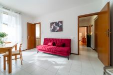 Apartamento en Magreglio - Scarlet Apartment with Garden