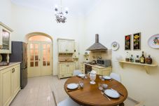 Apartamento en Napoli - Homely City Apartment