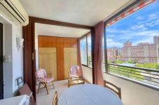 Apartamento en Benidorm - N073