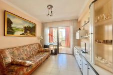 Apartamento en Benidorm - N073