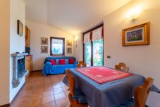 Apartamento en Bellagio - Crimson Apartment