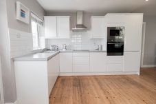 Kitchen Brittas Bay Holiday Park No.18- Sandy Beach Seaside Retreat-Self Catering Seaside Holiday Home Brittas Bay County Wicklow