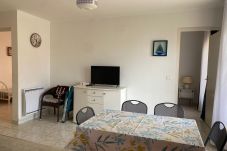 Apartamento en Valras-Plage - CHARBO LD234