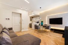 Apartamento en Roma - Spanish Steps Modern Gem