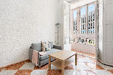 Apartamento en Málaga - Apartment with balcony in the heart of Málaga