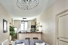 Apartamento en París - Parisian Family Flat - 2 Bedrooms