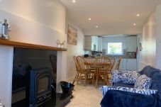 No.14 Bayview, Seaside Self-Catering Holiday Home in Dunmore East, County Waterford