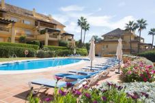 Appartement à Marbella - 18166 - SUPERB FRONT LINE LOCATION - HEATED POOL