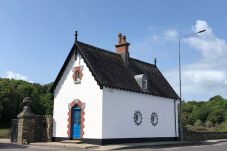 Sea Lodge Holiday Home, Boathouse Holiday Accommodation Available in Bantry, West Cork, Ireland