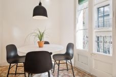 Appartement à Barcelone - OLA LIVING SANTA ANNA 4