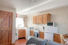 Coninbeg Holiday Cottage, Mill Road Farm, a pet-friendly holiday cottage available beside the picturesque village of Kilmore Quay in County Wexford. R