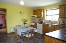 Sheans Holiday Cottage, Pretty, Self-Catering Holiday Accommodation, Killarney, County Kerry