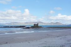 Fourteens Holiday Home, Seaside Holiday Accommodation Available in Ballinskelligs County Kerry