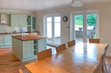 Churchmount Holiday Home Roundwood,  Modern Holiday Home in Roundwood County Wicklow