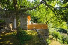 Gîte Rural à Vieira do Minho - Casa dos Netos - Casas do Rio by Gerês Casas