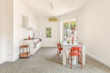 Appartement à Rome - Bright apartment in quiet and green area