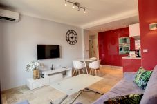 Appartement à Cannes - Central 1 bedroom rue d'Antibes , 202