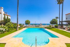 Maison mitoyenne à Manilva - Cubo's Beachfront Marina de Casares House