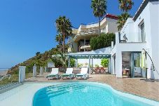 Villa à Nerja - villa Jaz